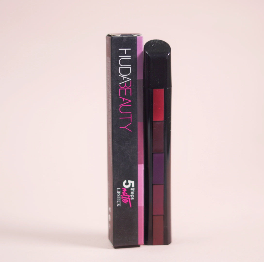 HUDA BEAUTY – 5 Steps Matte Lipstick