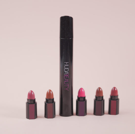 HUDA BEAUTY – 5 Steps Matte Lipstick