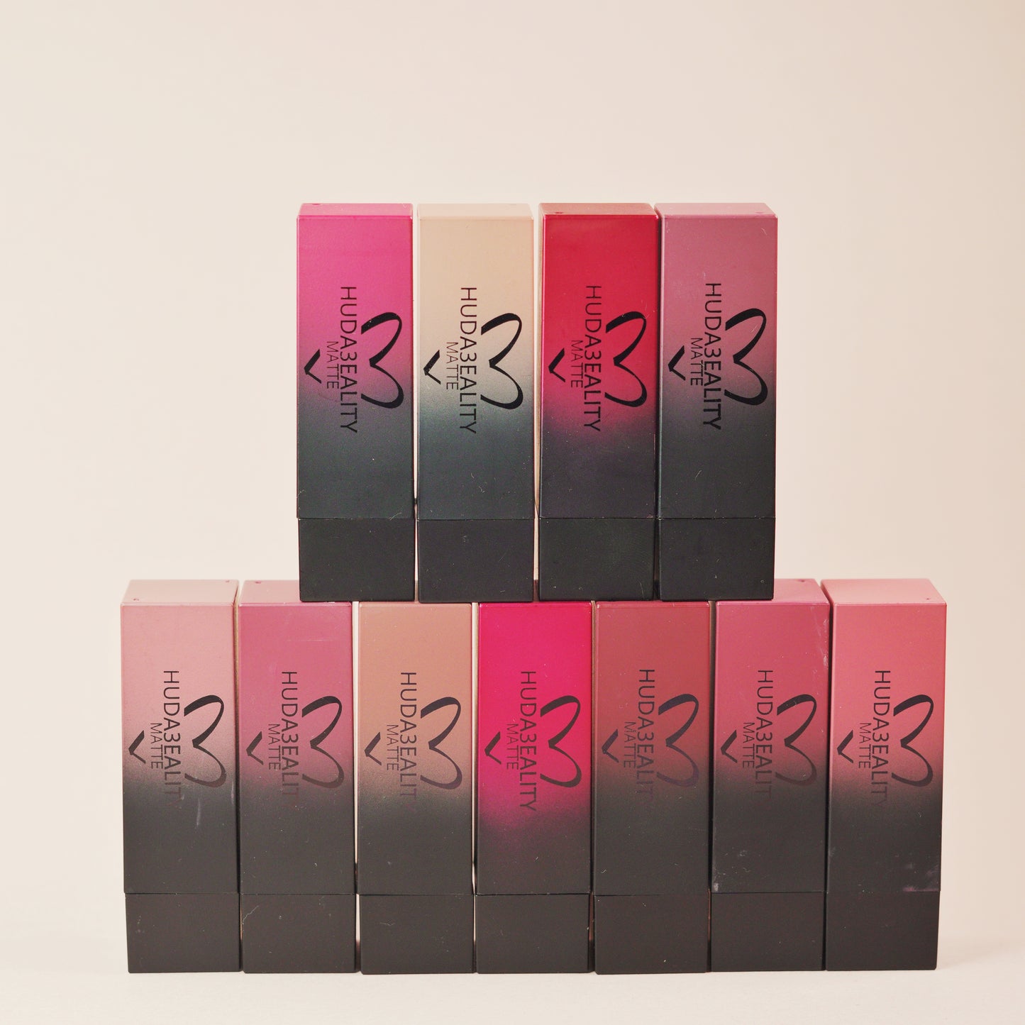 Matte lipstick  | HUDA Beauty | Long lasting | High pigmentation | Waterproof