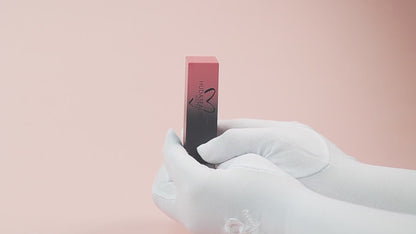 Matte lipstick  | HUDA Beauty | Long lasting | High pigmentation | Waterproof