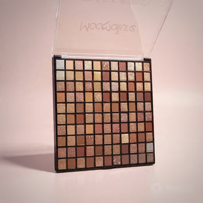 MOCALLURE 132 NUDE COLOR EYESHADOW PALETTE